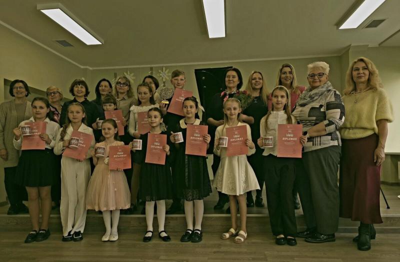 Nuaidėjo pianistų konkursas „Bėgantys pirštukai“